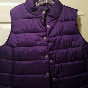 Daisy Fuentes size 1x purple puffer vest